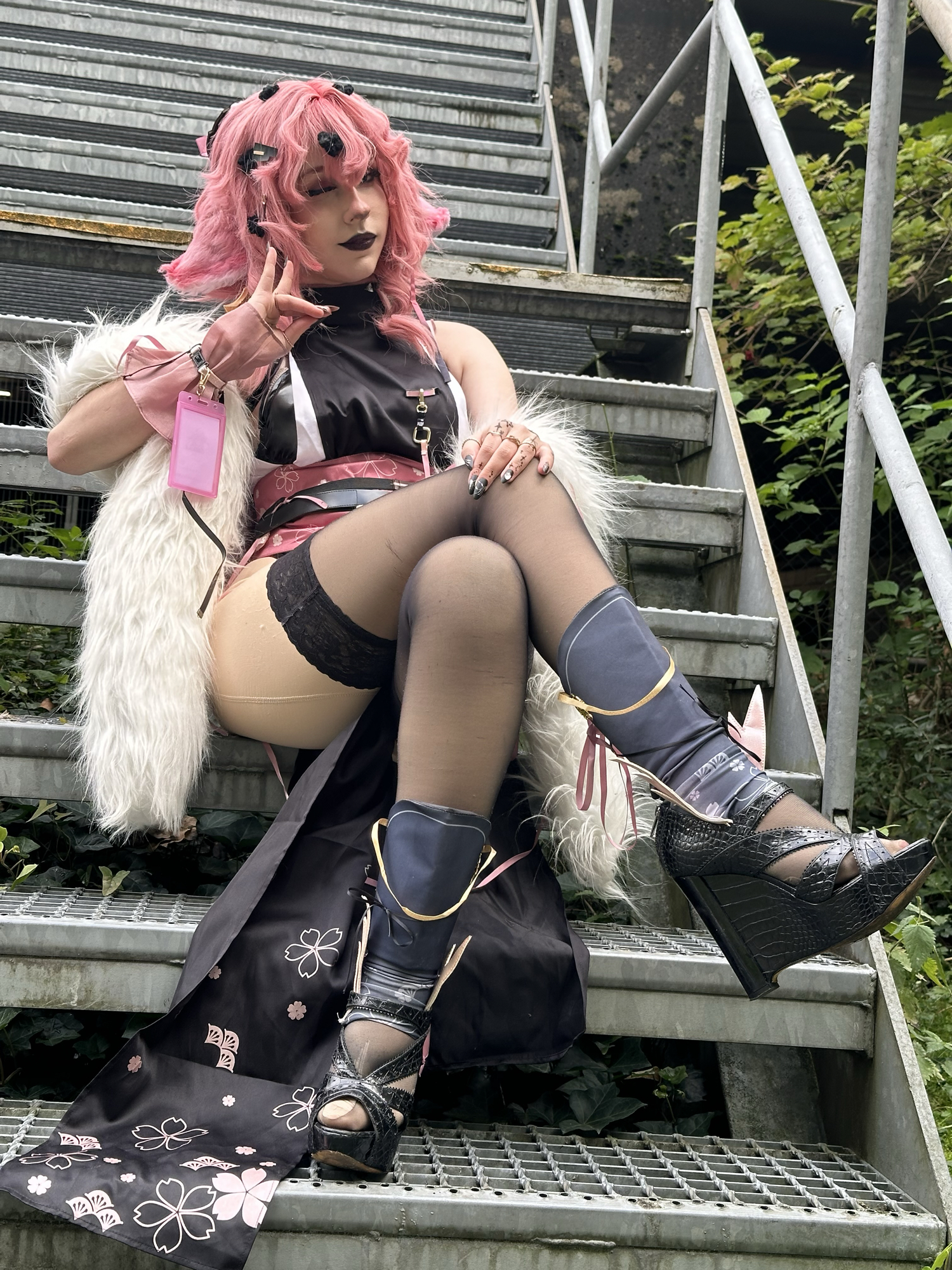 Yae Miko operator - Photo 5