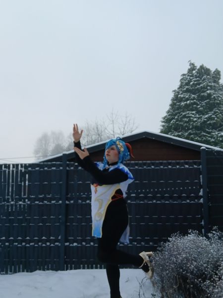 _fluffy_kiddo_ - Ganyu in snow