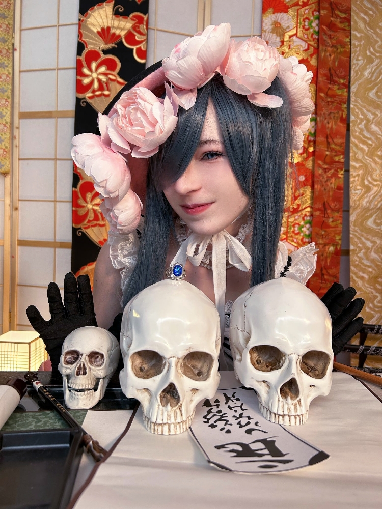 Lady Ciel 💐 — photo 10
