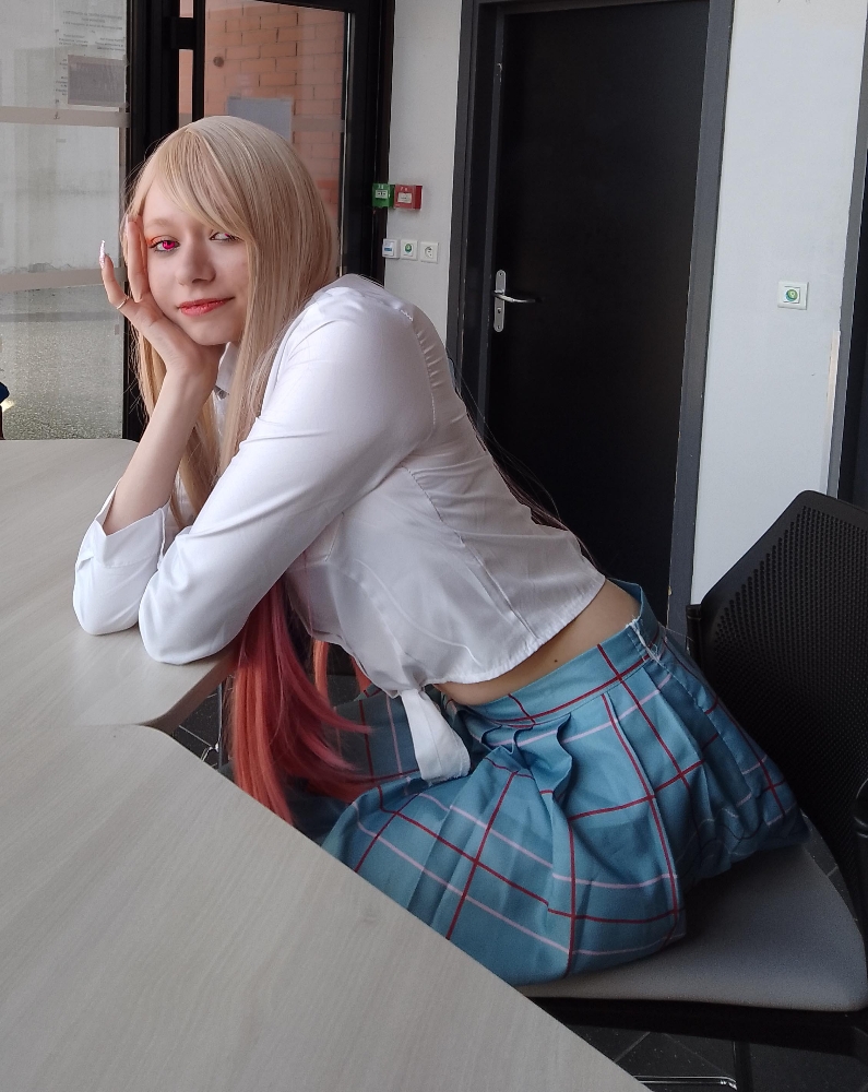 Marin Kitagawa - Photo 1