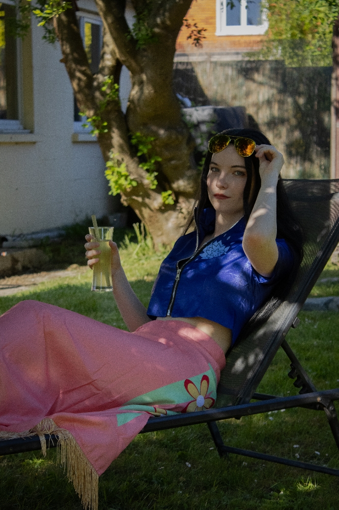 Robin in garden - Photo 1