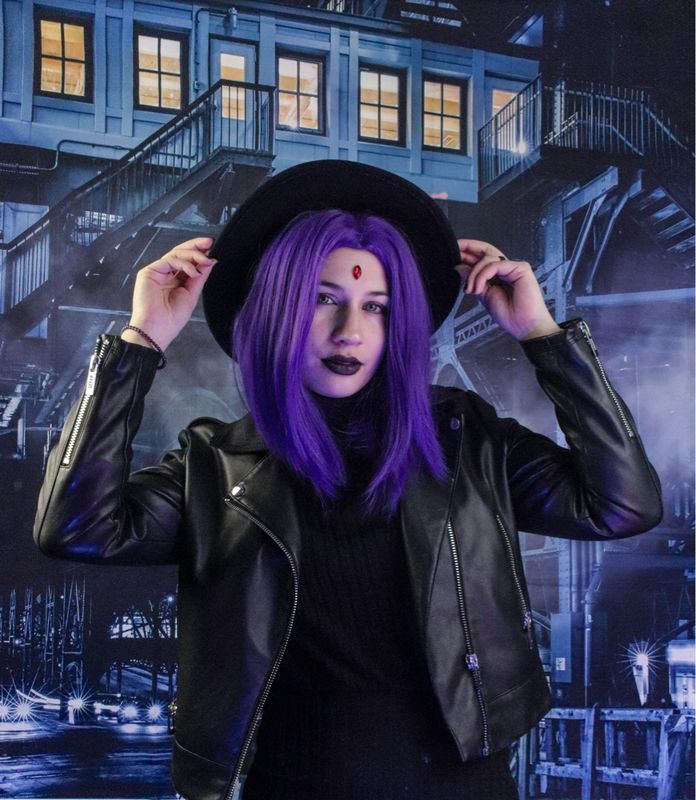 Rachel_roth_ – Raven 