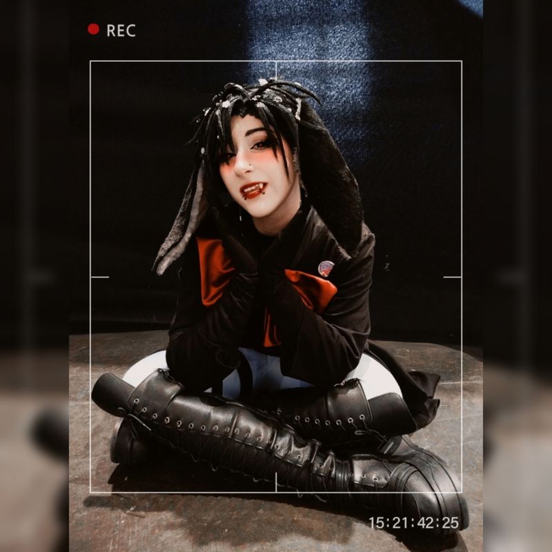 Lycoris_rouge – Ivan