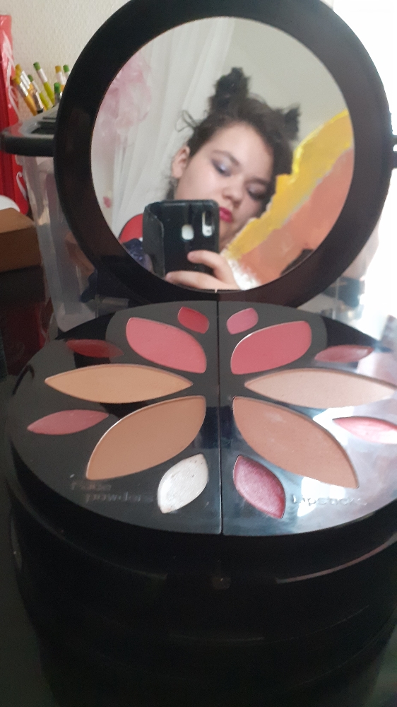 Oc version Fatui  - Photo 1