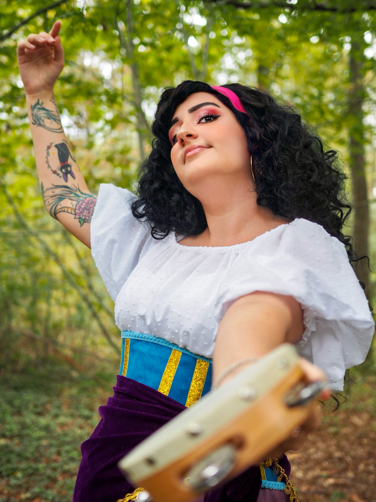 Esmeralda — photo 15