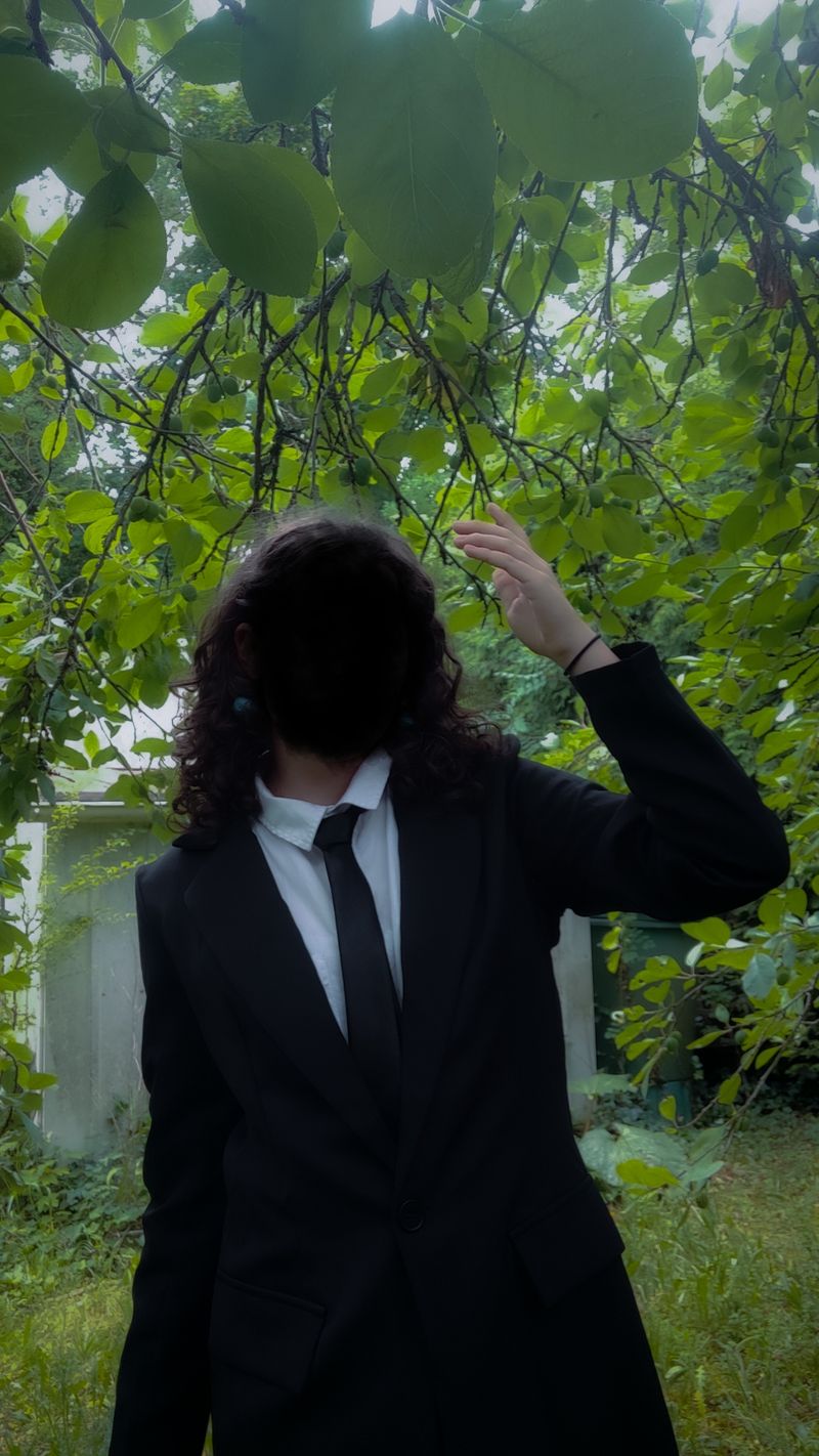 Leev – †Chrollo†