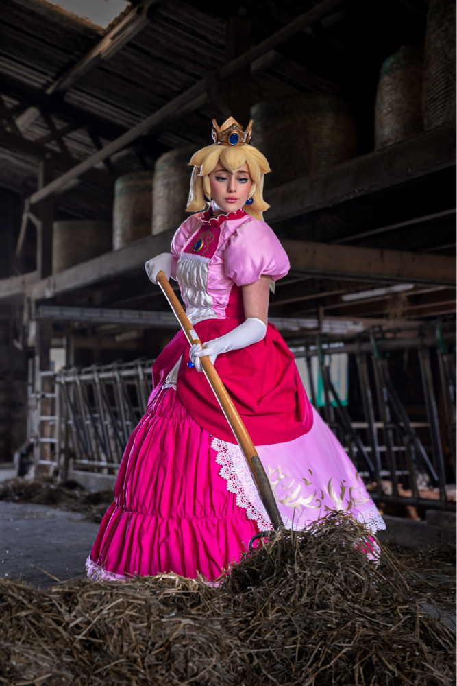 Peach at the farm 🐮 - Photo 10