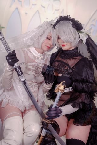 Duo 2B bride