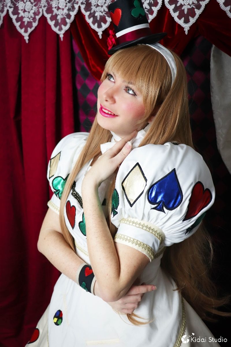 Alice in the Country of Hearts