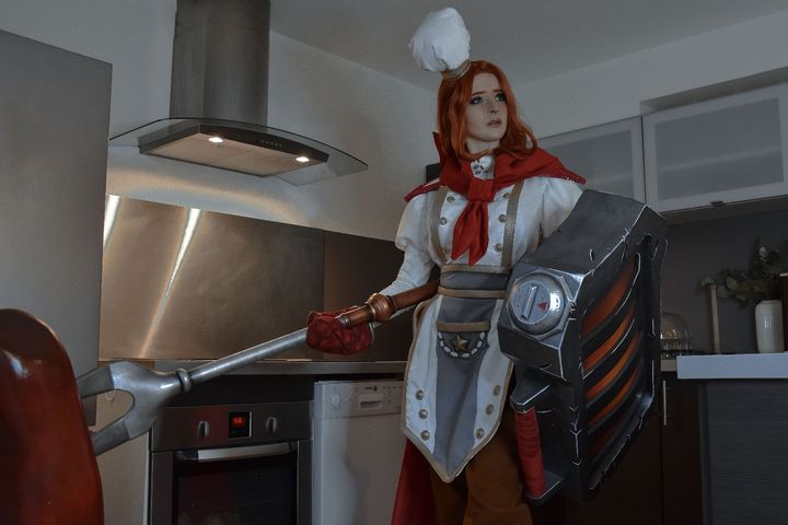Private - Leona