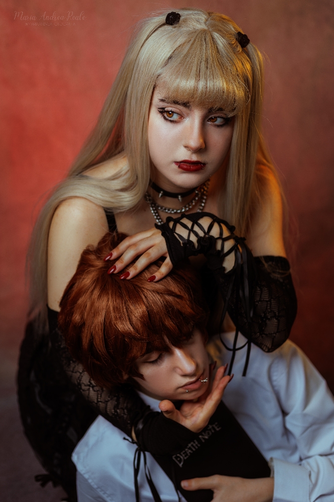 Light and Misa - Photo 4