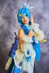Miku butterfly preview 3