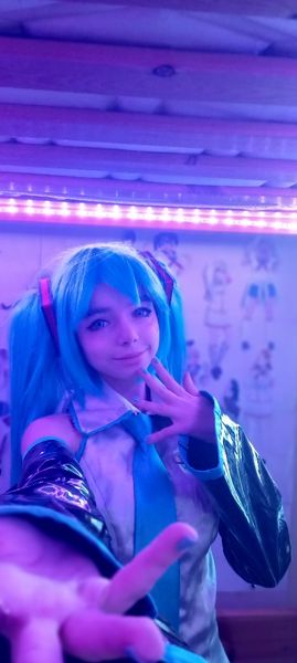 Rhoulie - Hatsune Miku