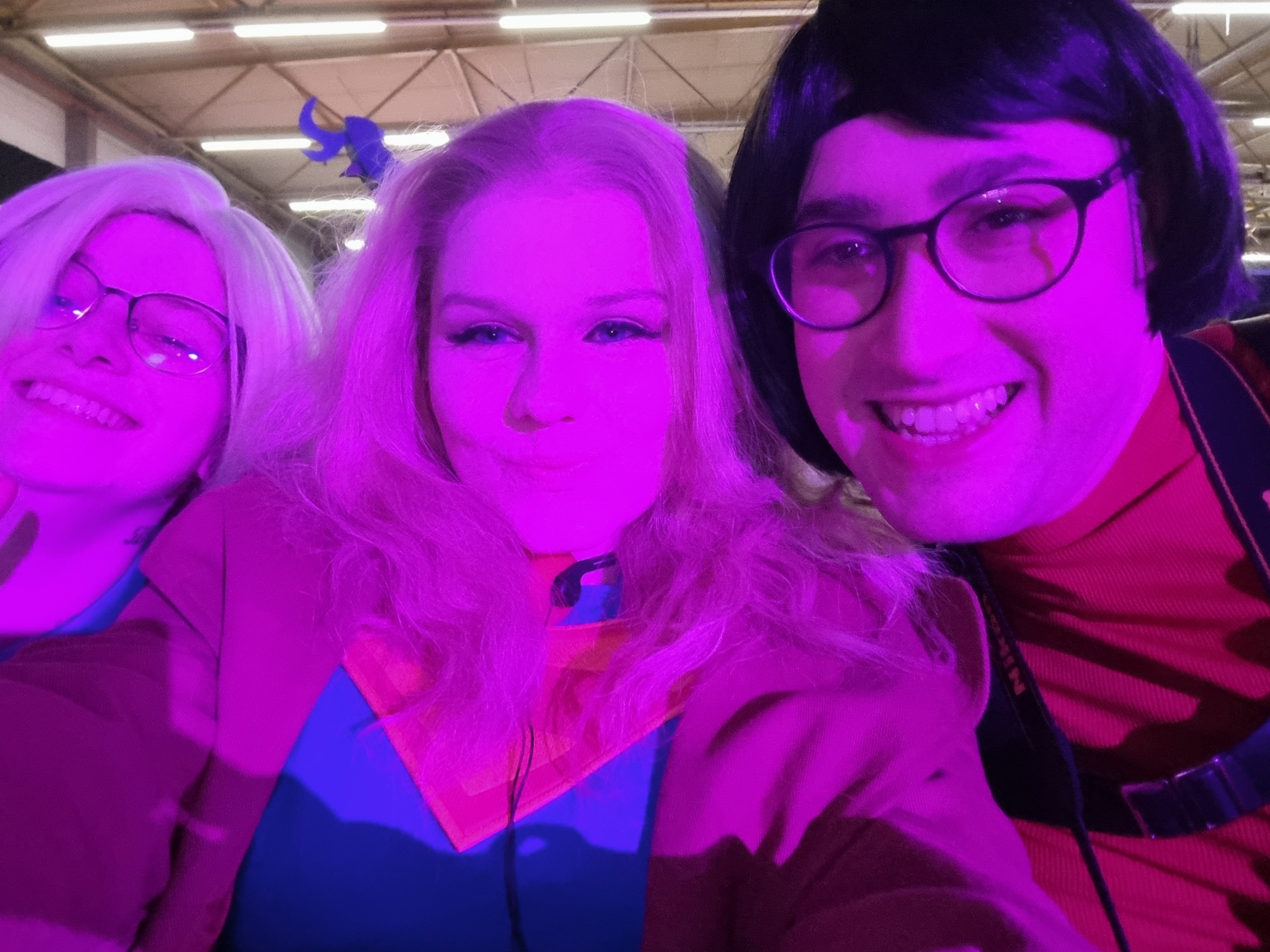 Supergirl conv — photo 7