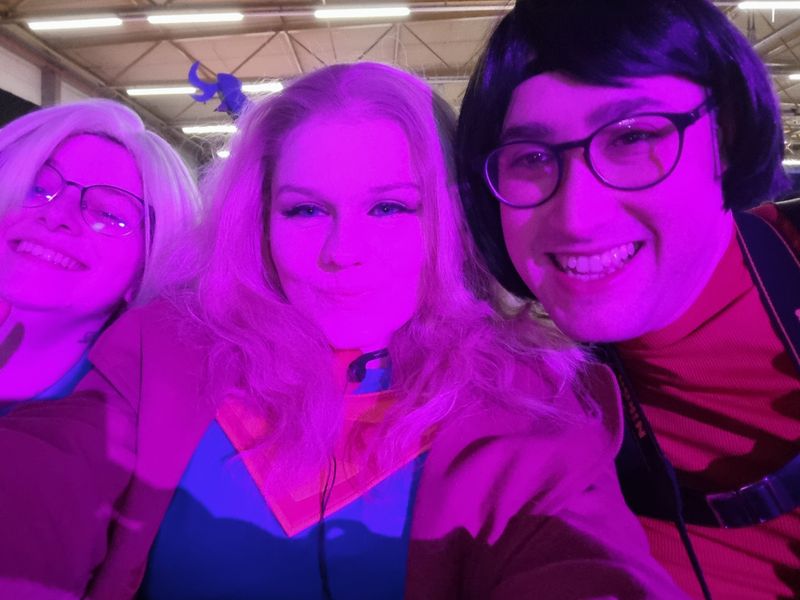 Cursed_cos - Supergirl conv