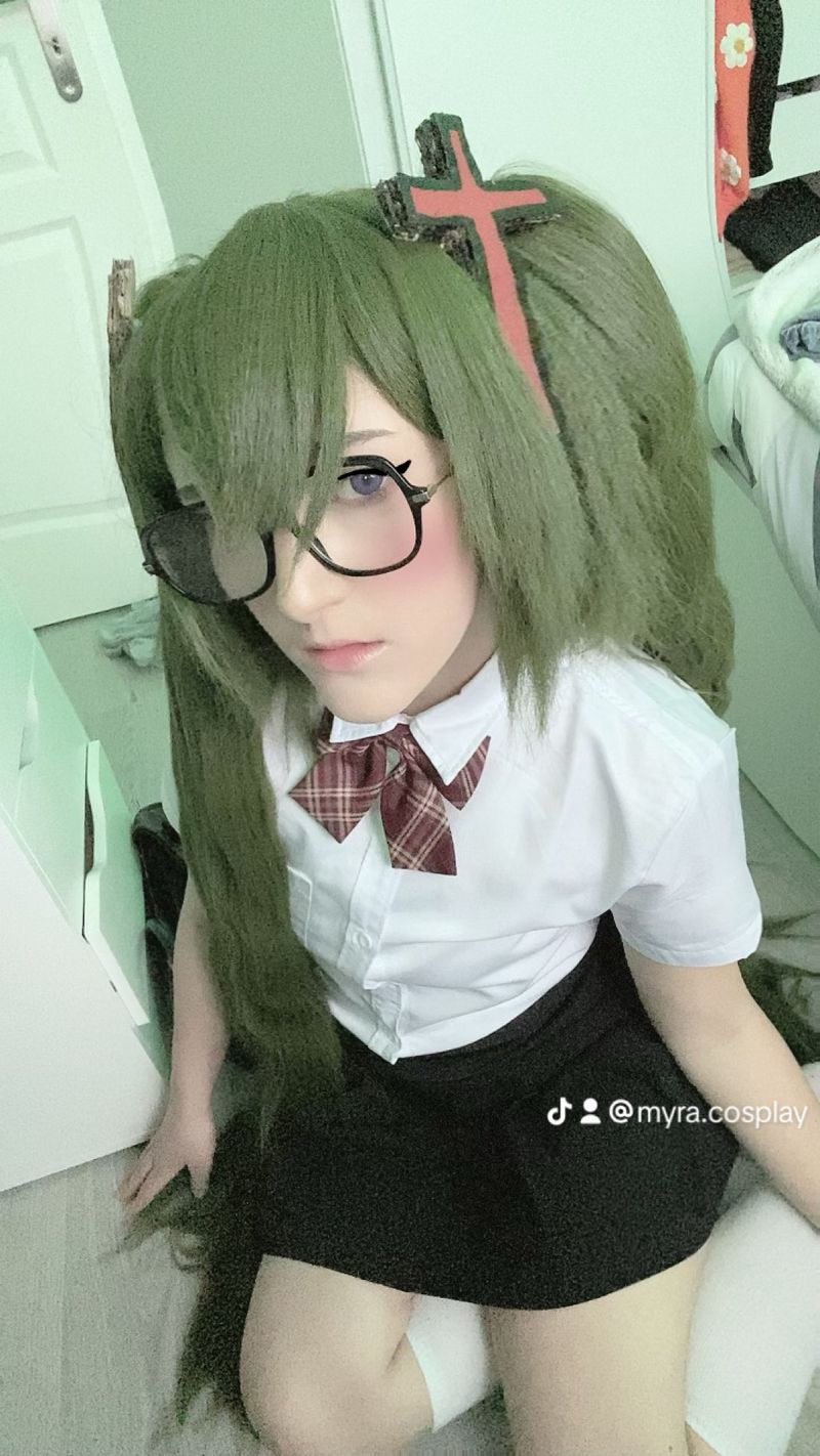Myra – Rotten girl Miku