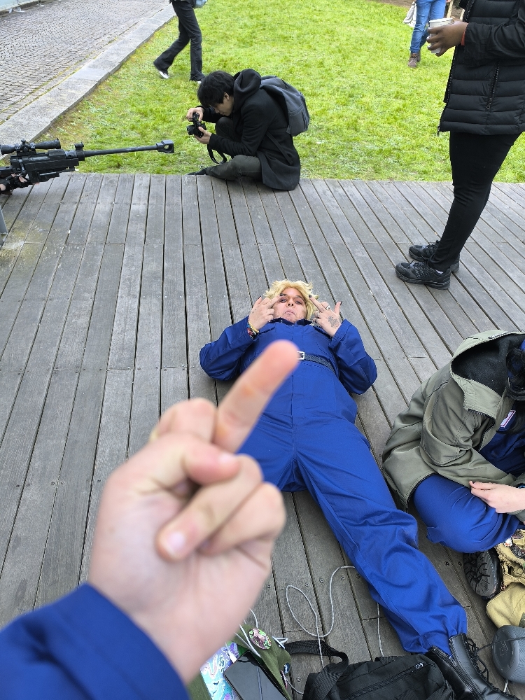 Mouthwashing PM - Photo 15