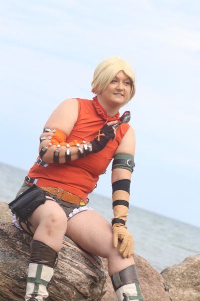 Amy-sama - Rikku mit Yuna&Lulu
