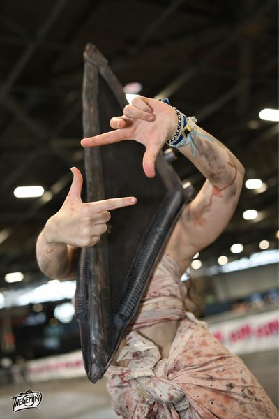 Redheart - Pyramid head 