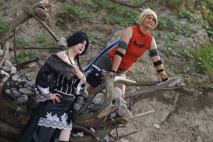Amy-sama - Rikku mit Yuna&Lulu