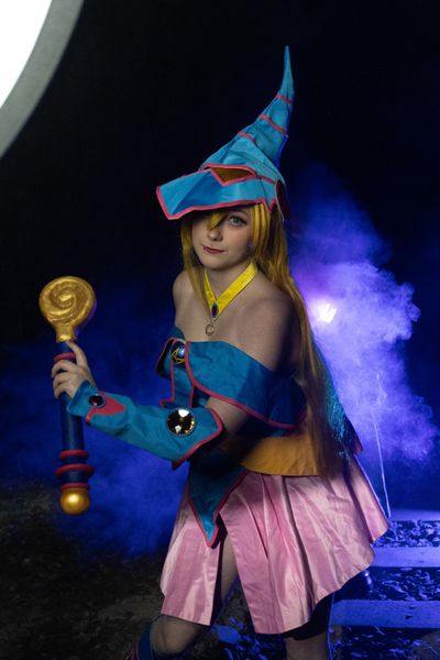 K.nae - Dark Magician Girl