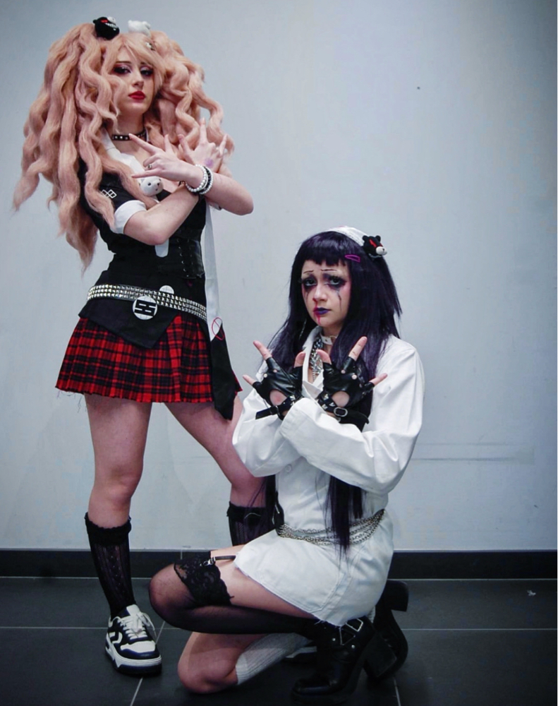 Junko & Mikan - Photo 1