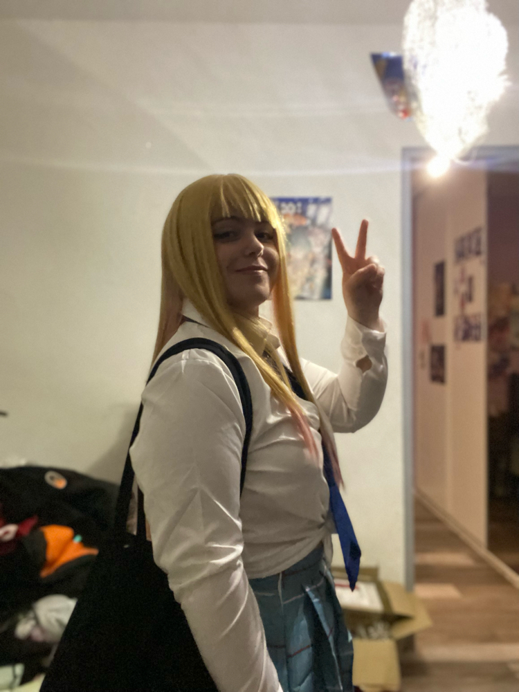 Marin Kitagawa - Photo 1