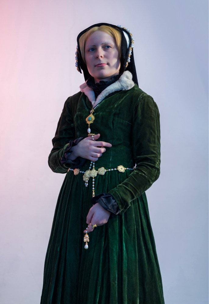 Mary I of England Cosplay - Photo 22