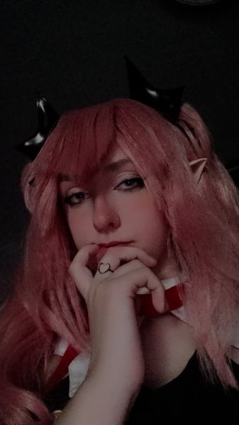 Meijie.m - Krul 🩸