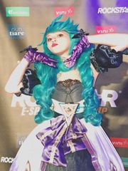 Gwen - LOL preview 3