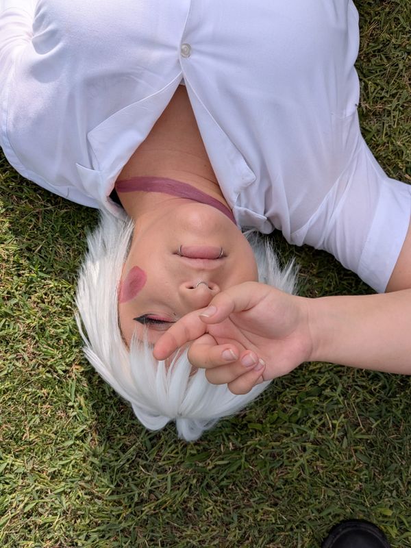 Hikaru.cos, Shion