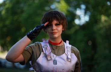Rebecca Chambers preview 3