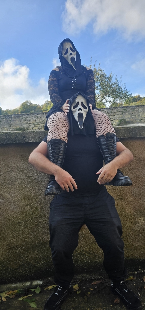 Ghostface Couple - Photo 6