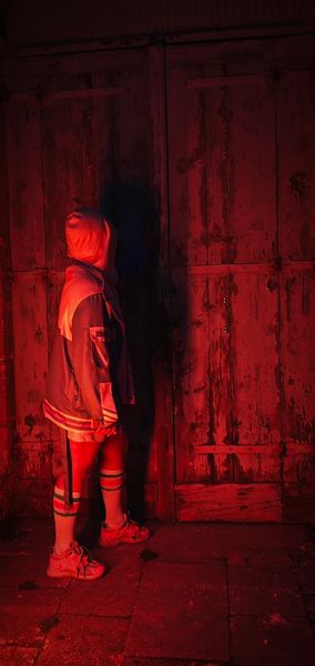 Thresh_walker - Li Tianchen at night