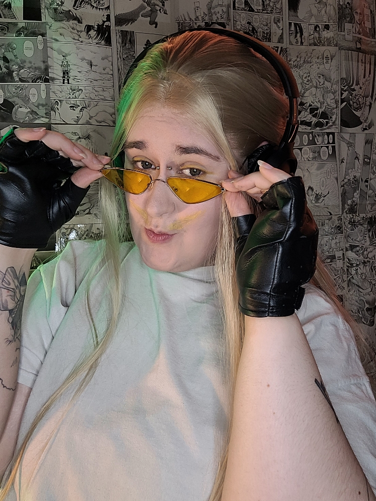 Present Mic - Photo 1