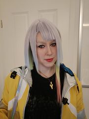 Selfies II preview 2