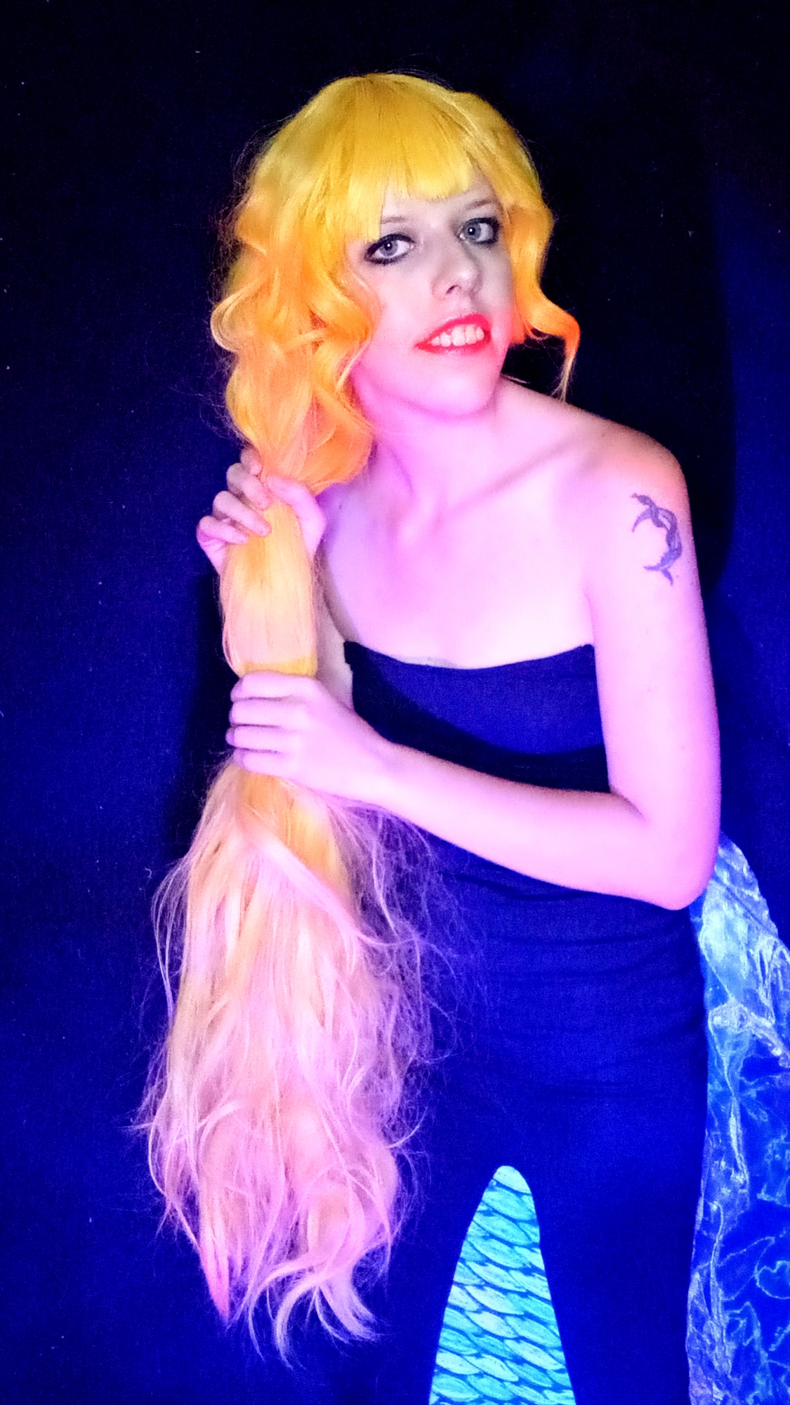 Angel Fish  - Photo 1