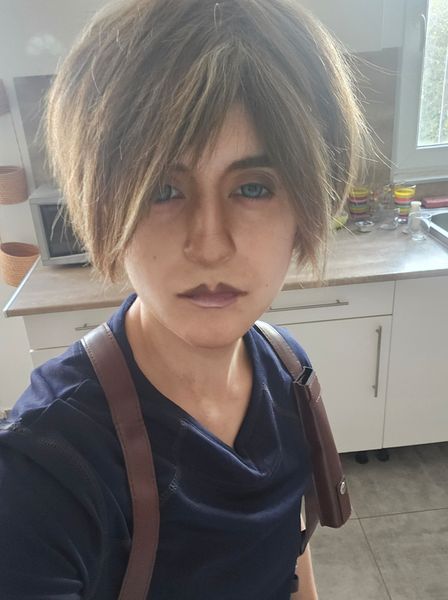 Nanodino - Leon Kennedy 