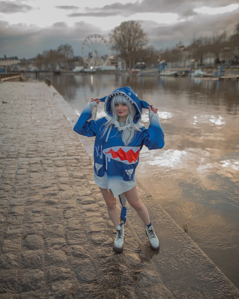 Gawr Gura - Laval - Photo 1