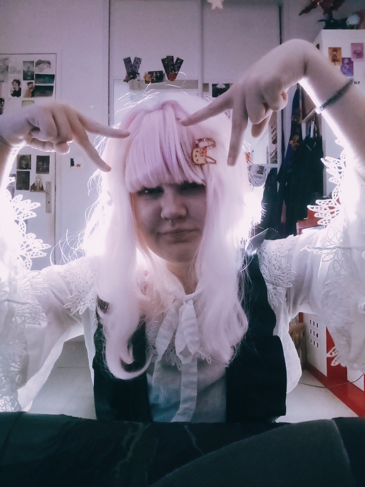 Mizuki Akiyama - Photo 33