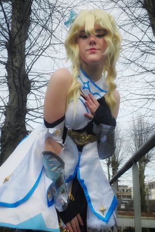 Lumine Outside