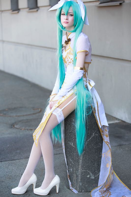 Ikagura – Miku chinese canary