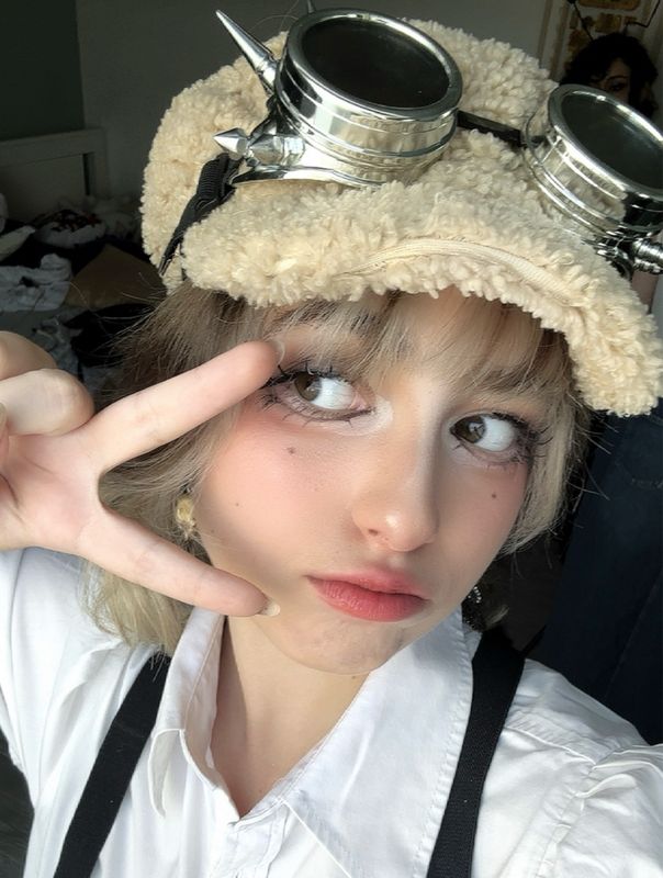 _kaahlil_ – Shelly dandy’s(2025)