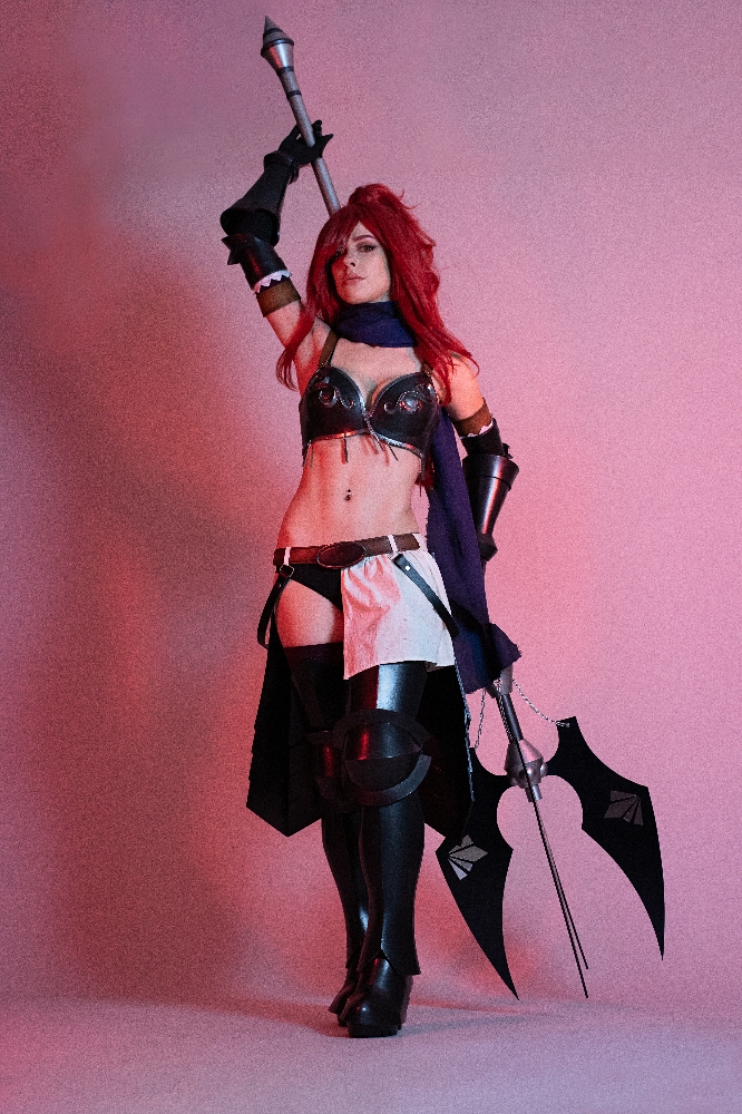 Erza Knightwalker - Photo 1