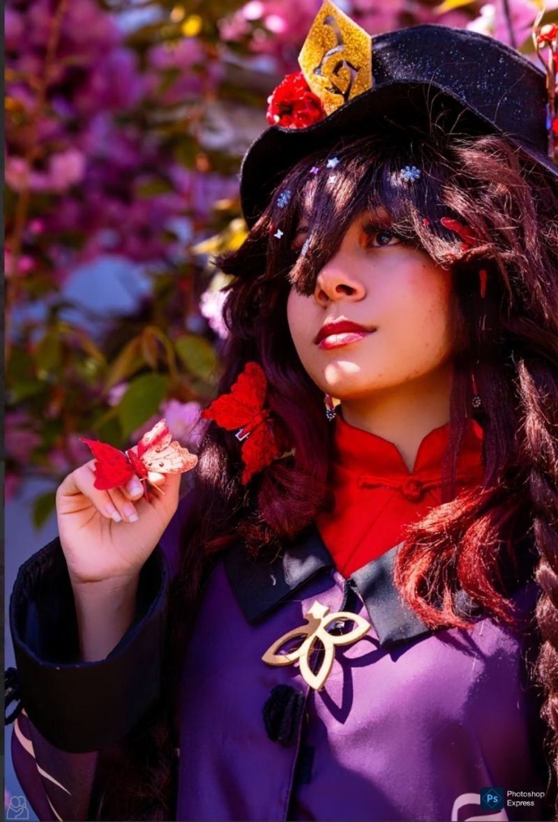 Moondrop_cosplay – Hu Tao (GeekLegends)
