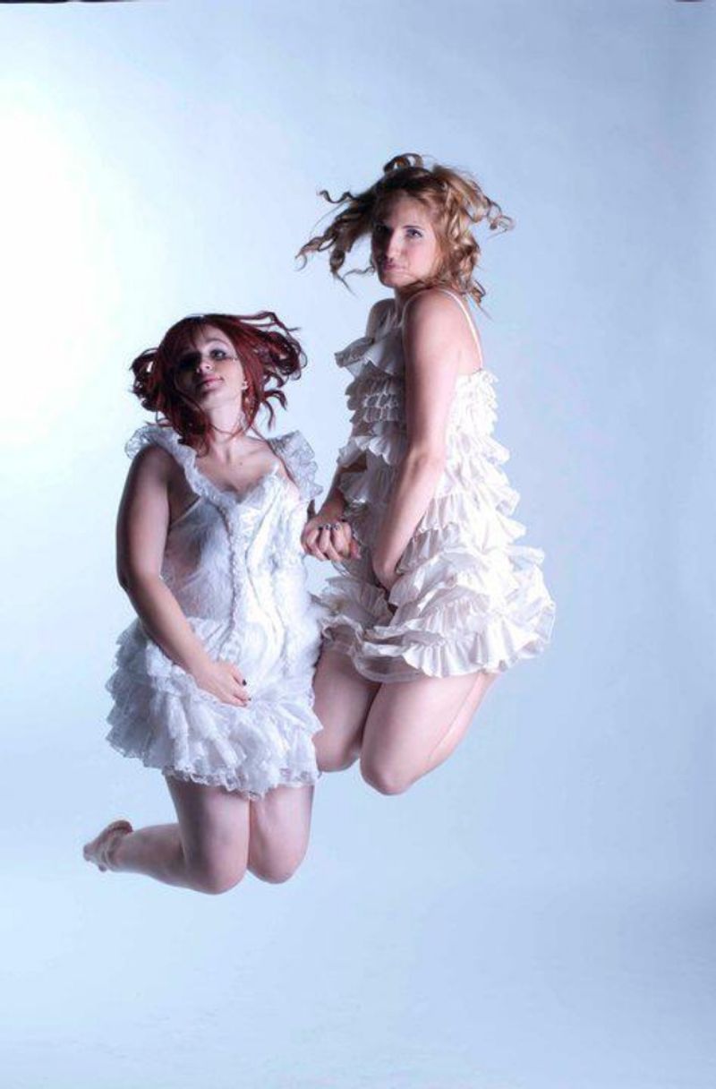 Artémis_khaine – Oc les jumelles