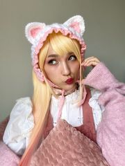 Kitten Marin preview 3