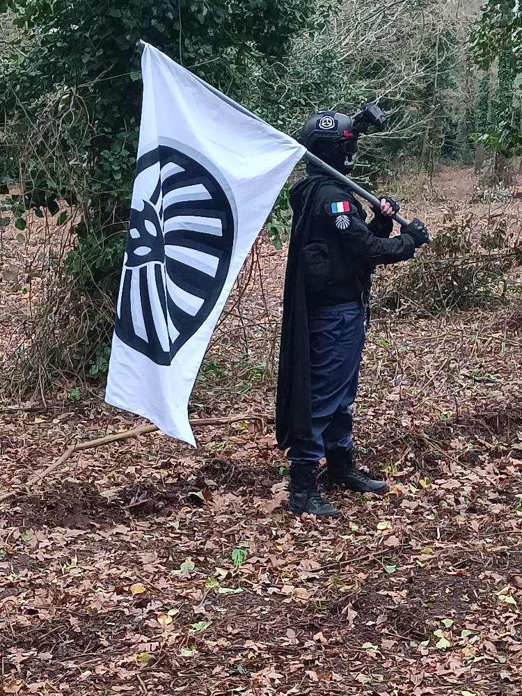 Epsilon-11 N°3 - Photo 4