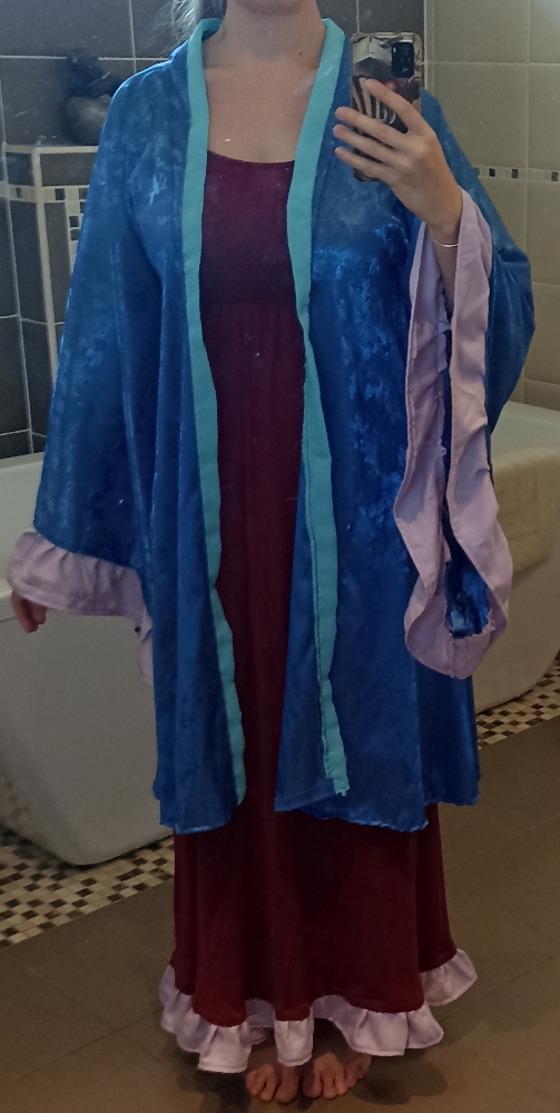 Lihua cosplay - Photo 12