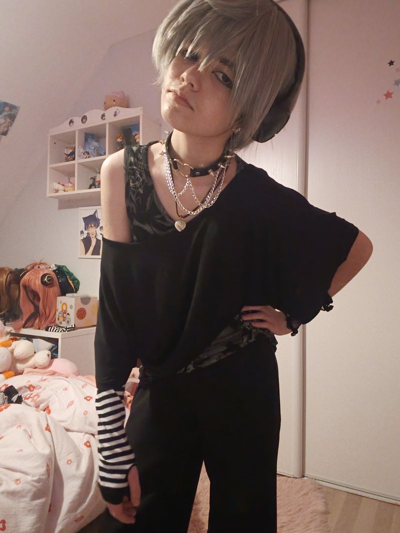 Yonacos – Till (Emo)🖤